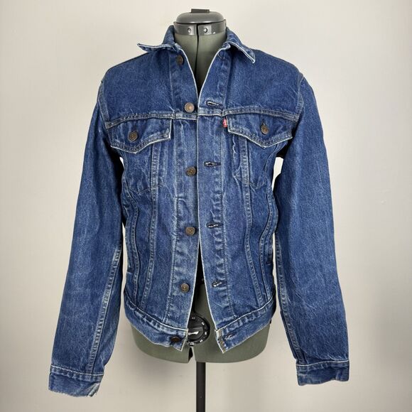 Vintage 80s Levi's Jean Jacket, Denim Trucker Made in USA - Picture 12 of 13